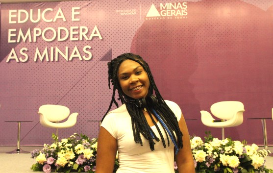 A aluna do 1º Ano do Ensino Médio, Samira Tarsila. Foto: Franciele Xavier (SEE/MG)